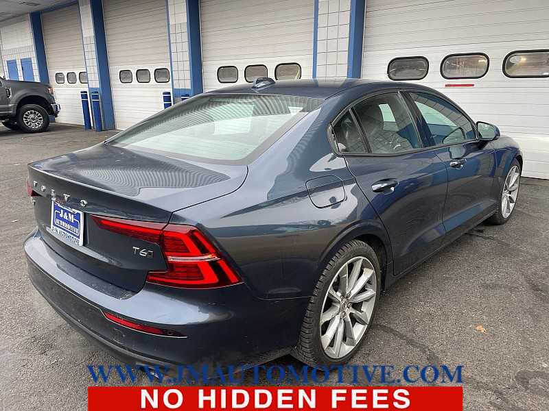 2019 Volvo S60 T6 Momentum