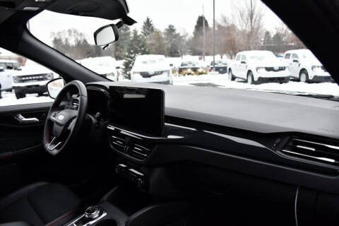 2026 Ford Escape ST-Line Select