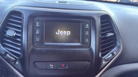 2016 Jeep Cherokee Latitude Altitude