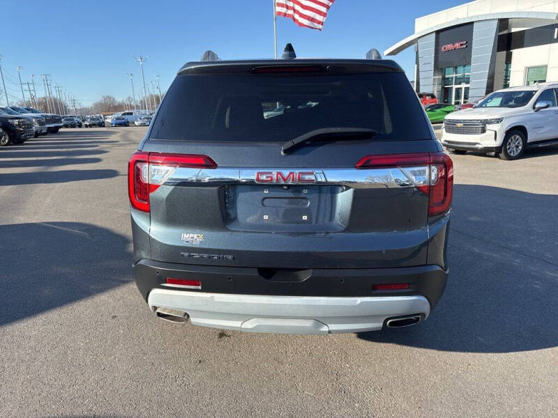 2020 GMC Acadia SLT