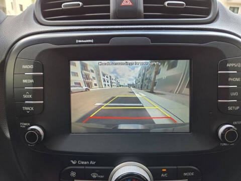 2019 Kia Soul +