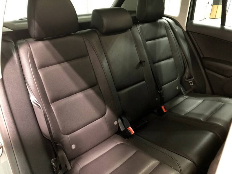 2015 Volkswagen Tiguan SEL 4Motion