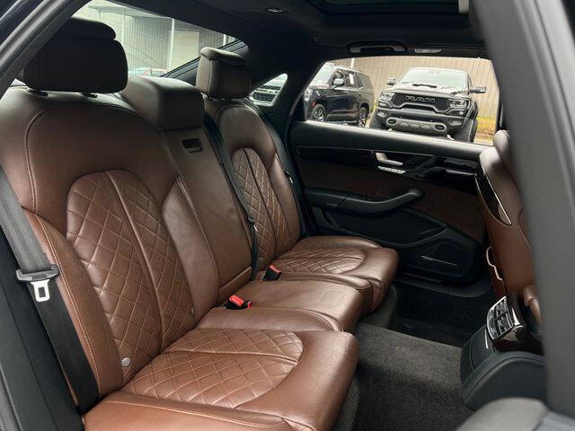 2015 Audi A8 L 4.0T quattro