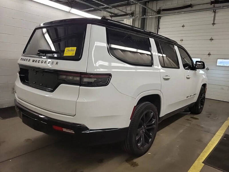 2023 Jeep Grand Wagoneer Series III