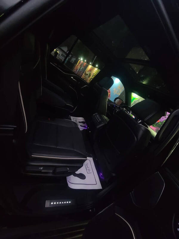 2022 Cadillac Escalade Sport