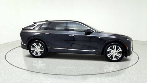 2024 Cadillac LYRIQ Tech