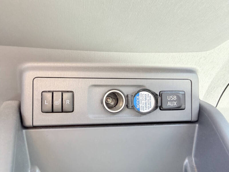 2012 Toyota Prius v Five