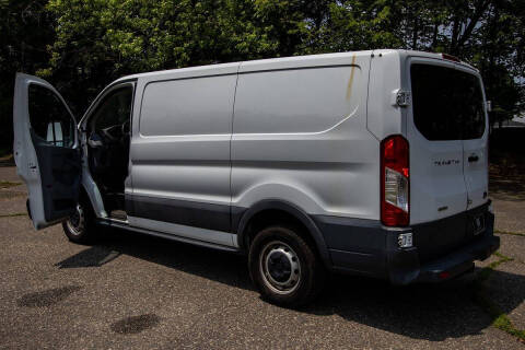 2017 Ford Transit 250
