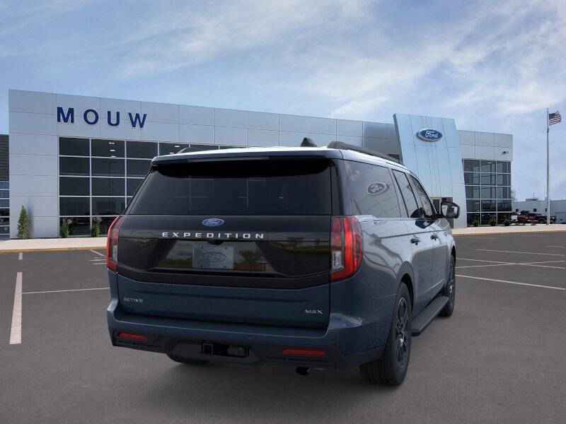 2026 Ford Expedition MAX Active