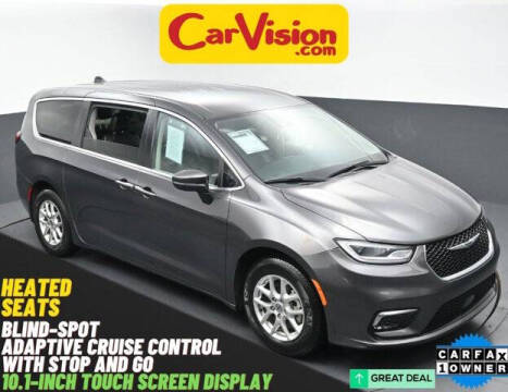 2023 Chrysler Pacifica Touring L