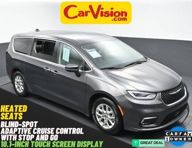 2023 Chrysler Pacifica Touring L