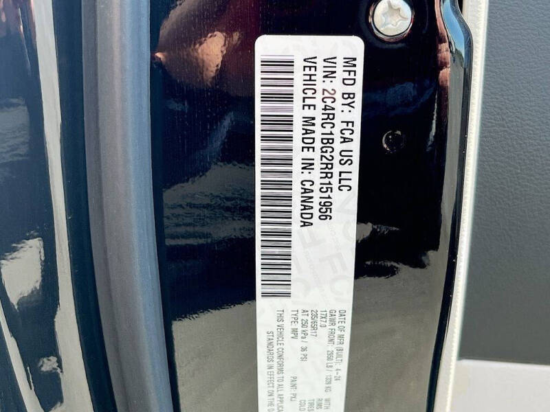 2024 Chrysler Pacifica Touring L