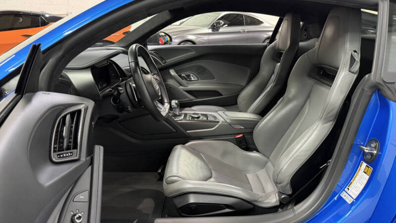 2017 Audi R8 5.2 quattro V10 Plus