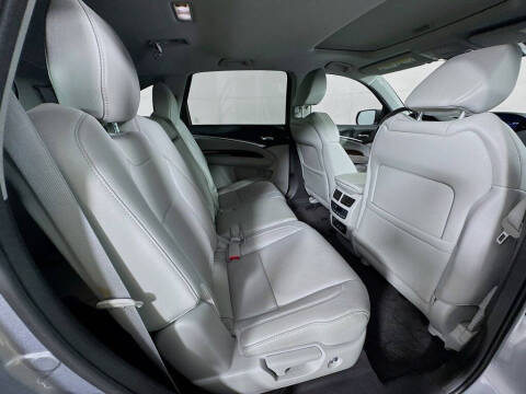 2017 Acura MDX w/Tech