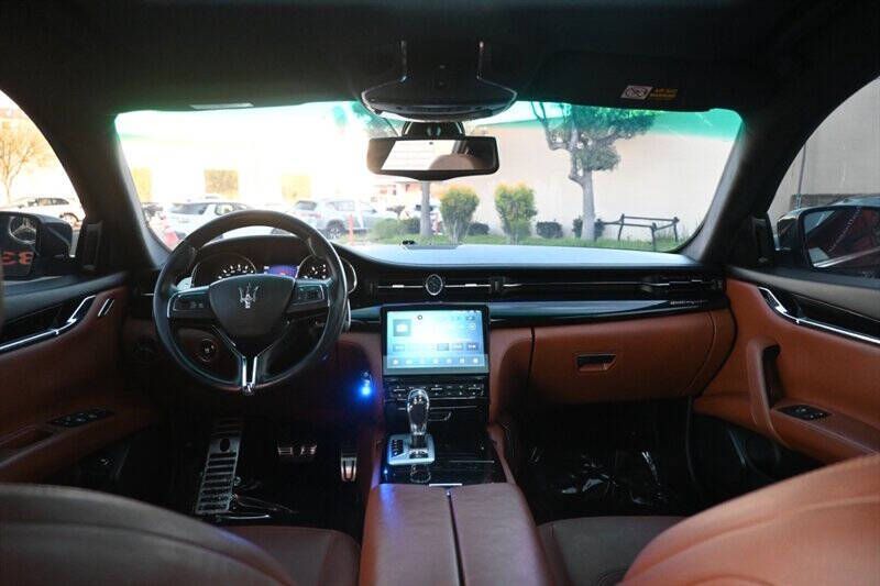 2015 Maserati Quattroporte S Q4