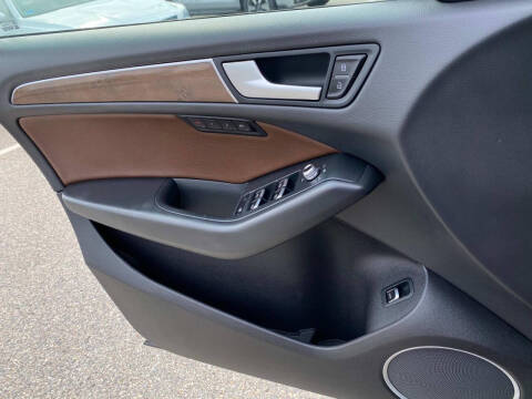 2016 Audi Q5 2.0T quattro Premium Plus