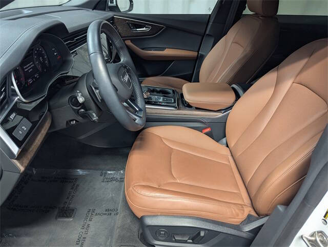 2024 Audi Q8 quattro Premium Plus 55 TFSI