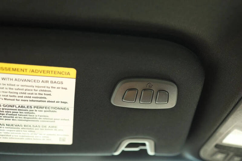 2019 Lincoln Continental Select