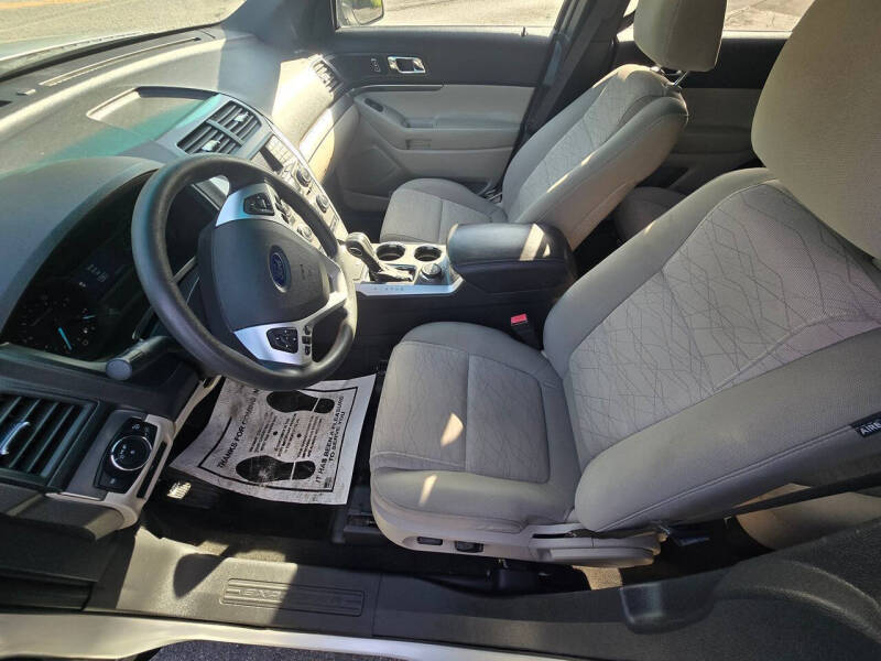 2012 Ford Explorer