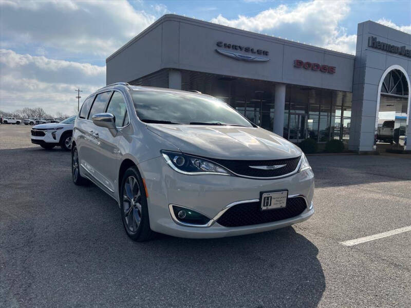 2020 Chrysler Pacifica Limited 35th Anniversary
