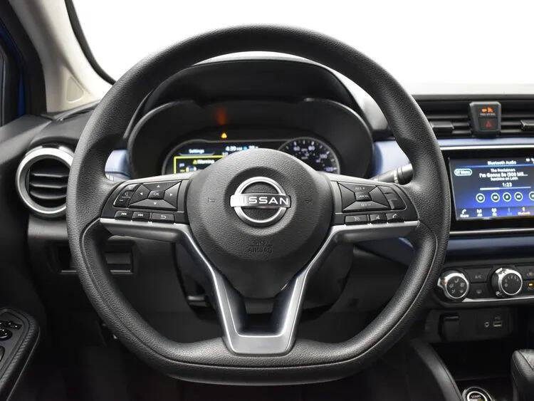 2023 Nissan Versa SV