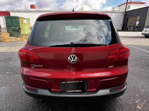 2016 Volkswagen Tiguan 2.0T SE