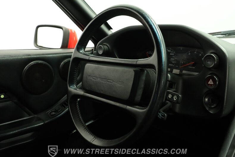 1989 Porsche 928 S4