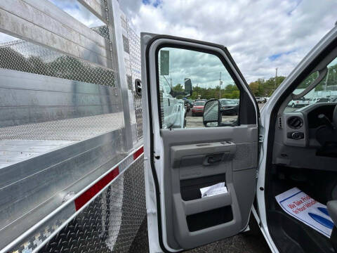 2027 Ford E-Series