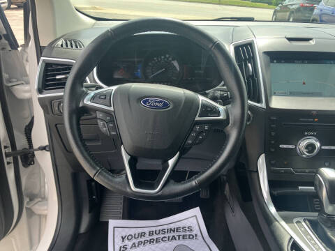 2017 Ford Edge Titanium