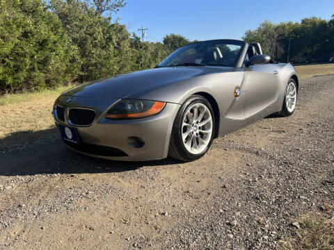 2003 BMW Z4 for sale at The Car Shed in Burleson TX