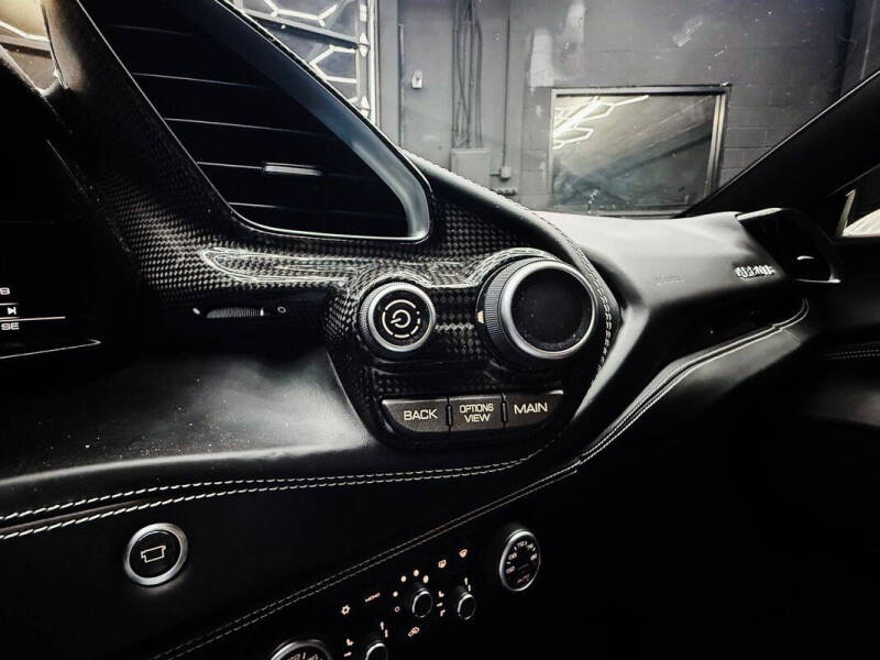 2016 Ferrari 488 GTB