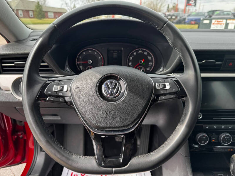 2022 Volkswagen Passat SE