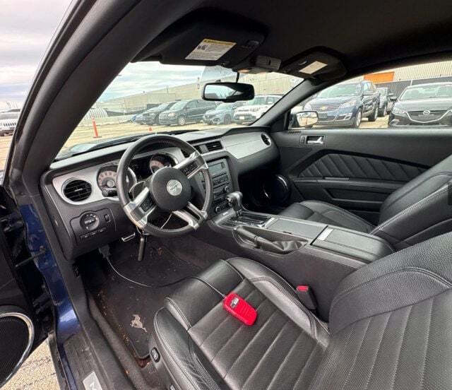 2012 Ford Mustang V6 Premium