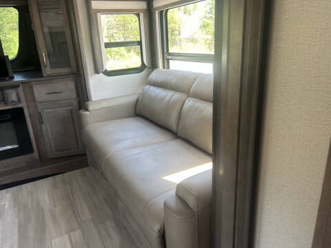 2022 Grand Design RV Solitude 38ft