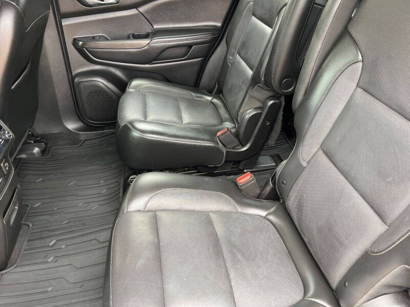 2019 GMC Acadia SLT-1