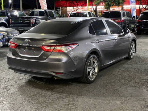 2018 Toyota Camry LE