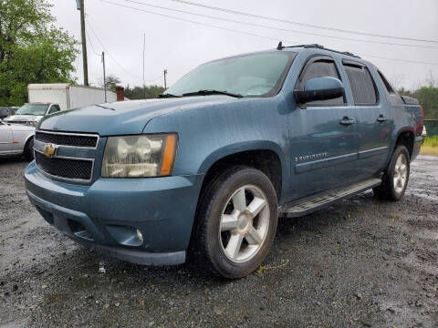 2008 Chevrolet Avalanche for sale at M & M Auto Brokers in Chantilly VA