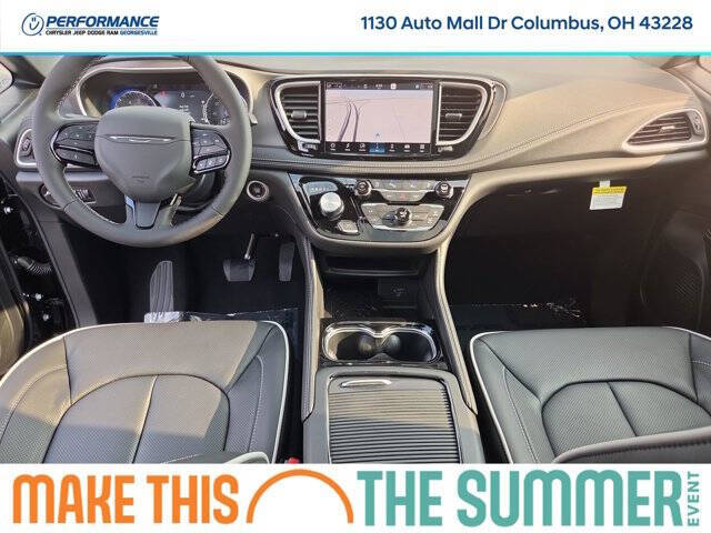 2027 Chrysler Pacifica Limited