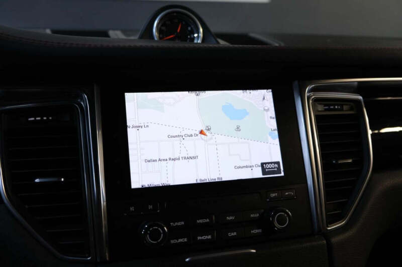 2017 Porsche Macan S