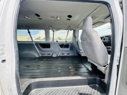 2013 Ford E-Series E-350 SD XL