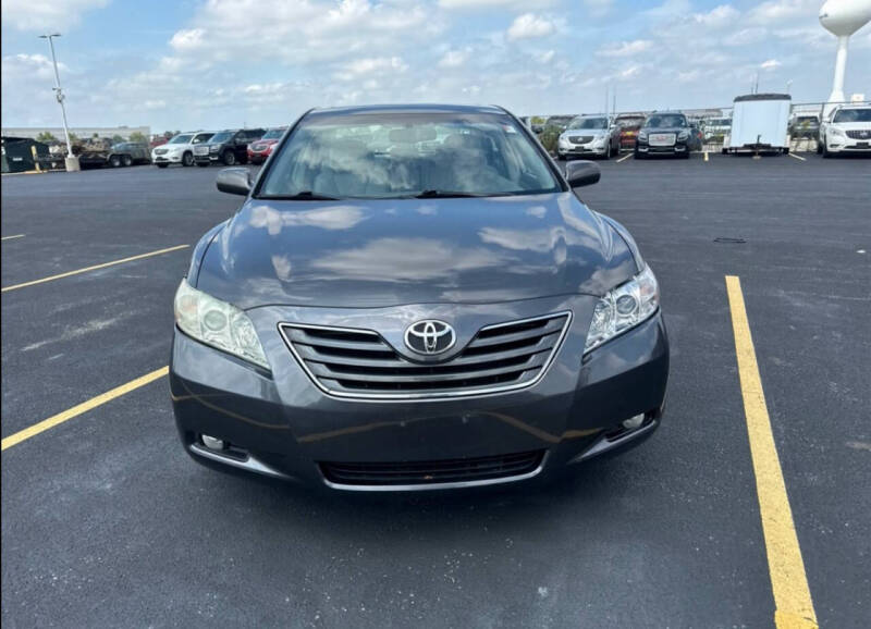 Used 2009 Toyota Camry XLE with VIN 4T1BK46K09U585876 for sale in Elmhurst, IL