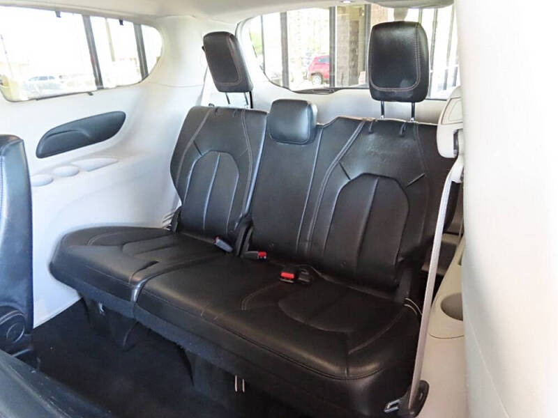 2018 Chrysler Pacifica Touring L