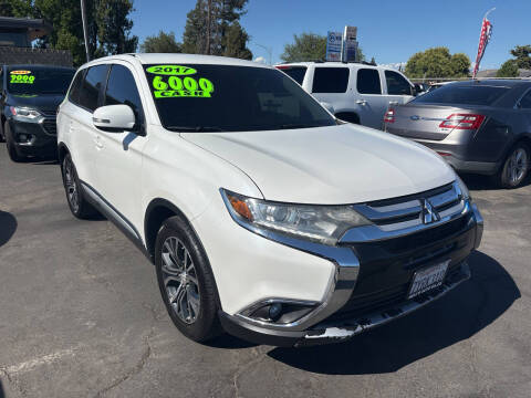 2017 Mitsubishi Outlander SE