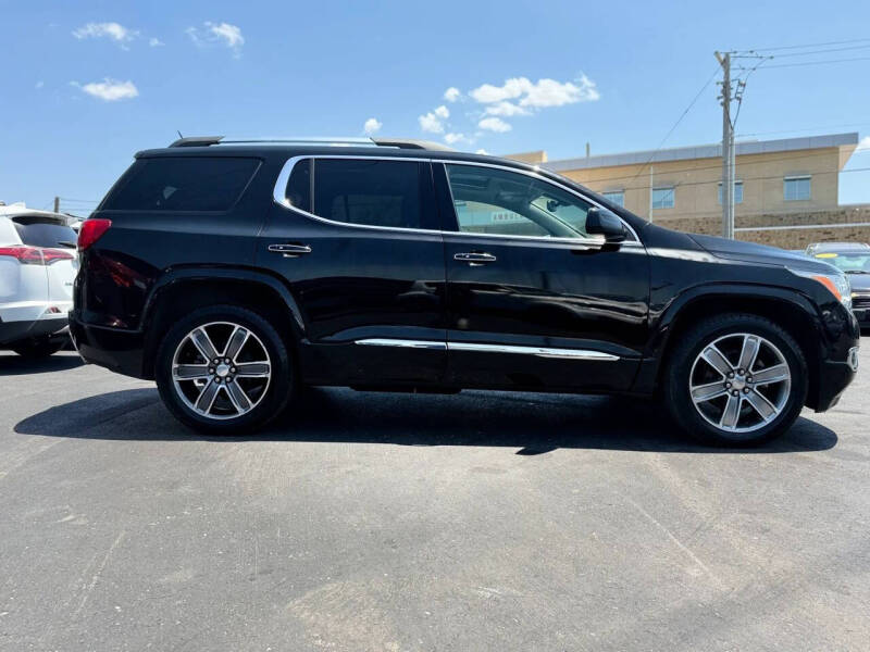 2017 GMC Acadia Denali