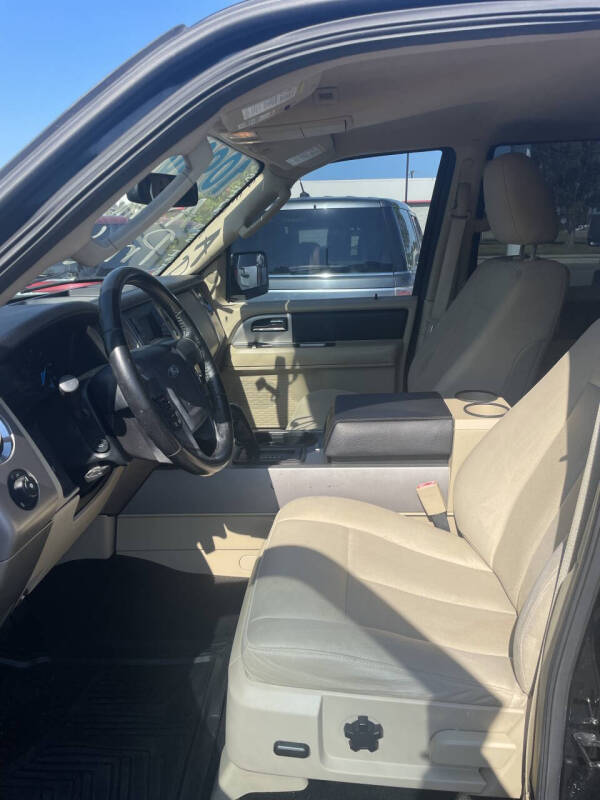 2017 Ford Expedition XLT