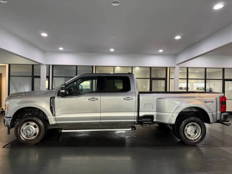 2023 Ford F-350 Super Duty Lariat