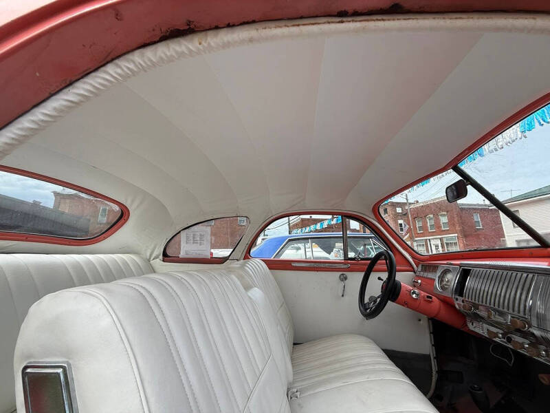 1948 Dodge Deluxe