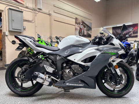 2021-kawasaki-ninja-zx-6r.jpg
