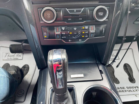 2016 Ford Explorer XLT