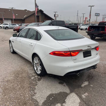 2016 Jaguar XF 35t Prestige
